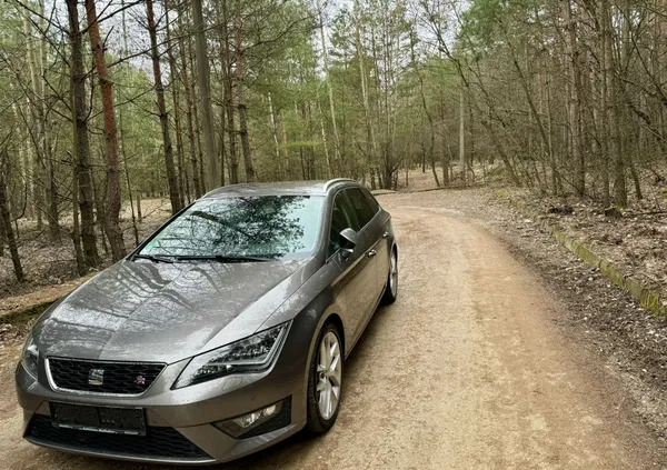 małopolskie Seat Leon cena 52400 przebieg: 120000, rok produkcji 2016 z Bukowno